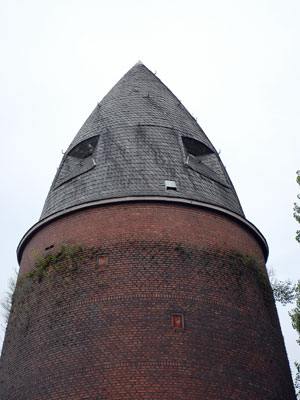 Luftschutzturm der Bauart Winkel im Klner Norden